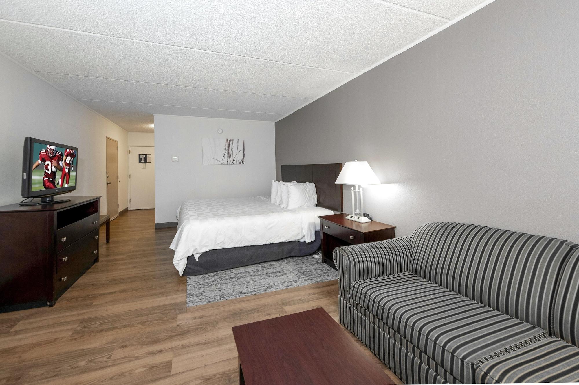 Red Roof Inn Plus Newark Liberty Airport - Картерет Екстериор снимка